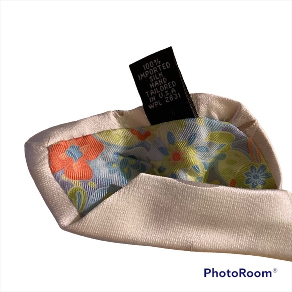 Ted Baker London Men's 100% Silk Tie - Picture 6 of 6